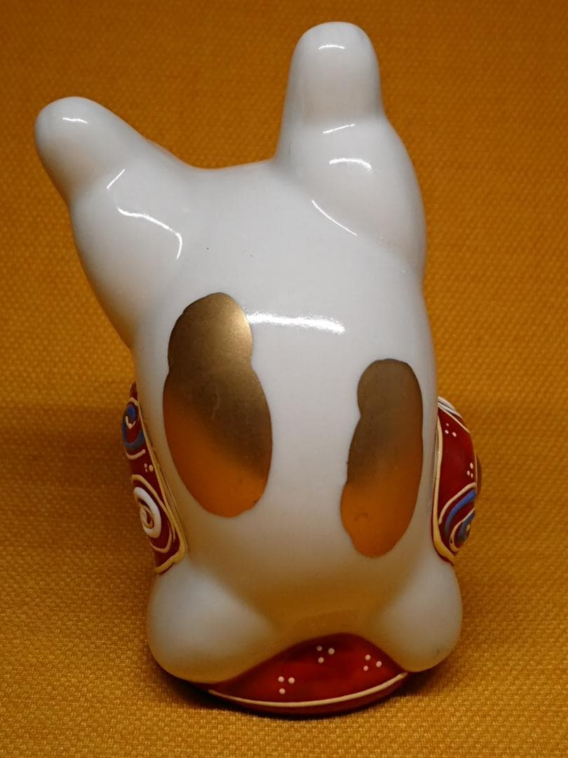 【美品】猫　招き猫　九谷　陶器　置物　インテリア　工芸品　美術品　A1328