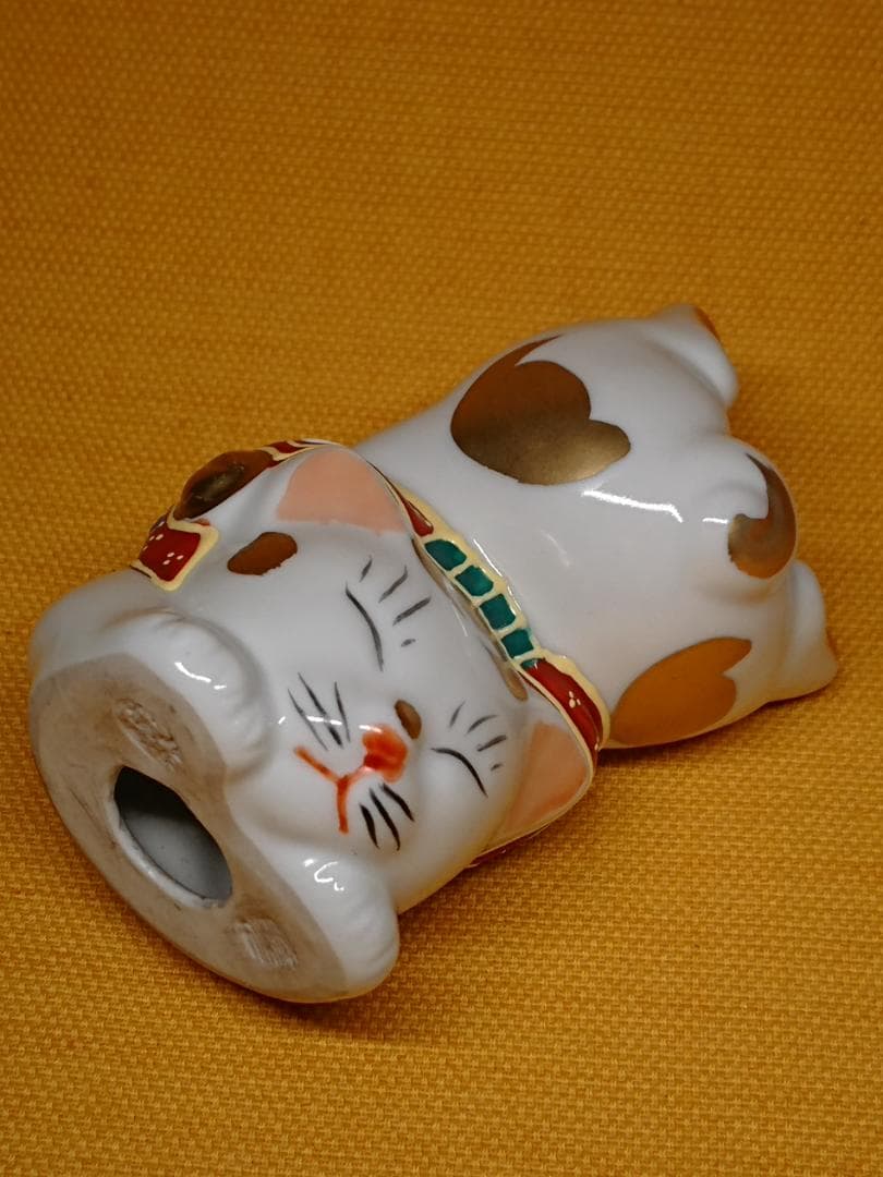 【美品】猫　招き猫　九谷　陶器　置物　インテリア　工芸品　美術品　A1328