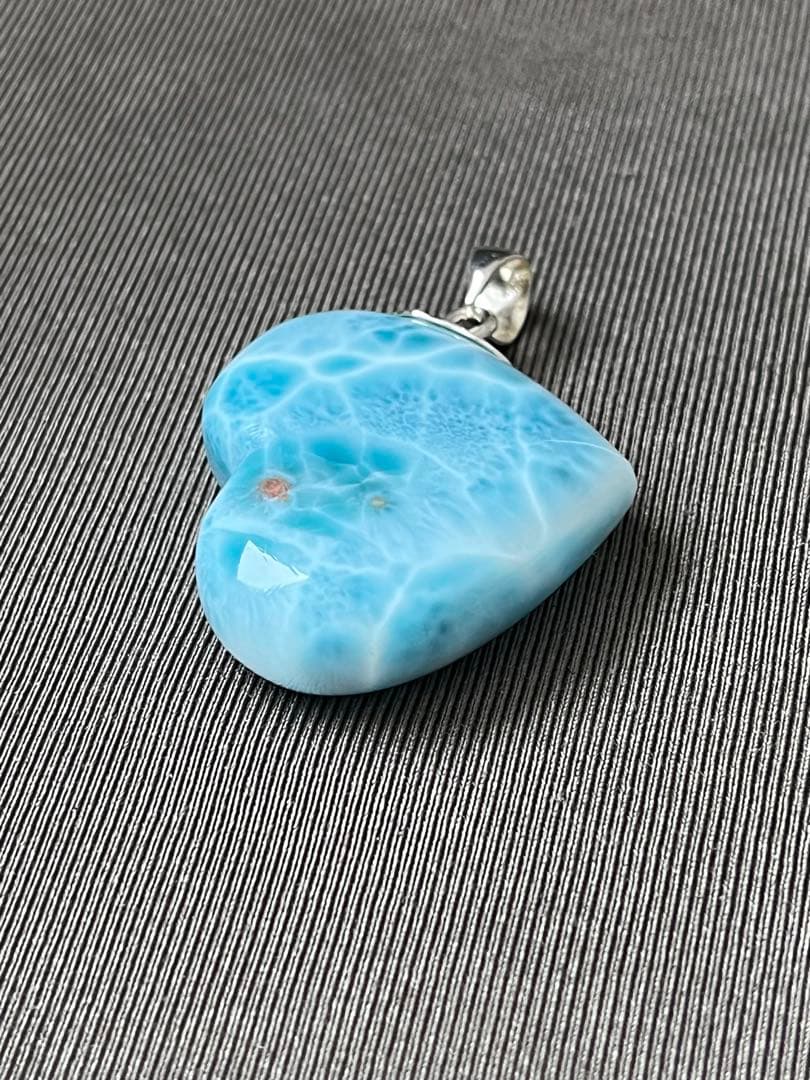 天然石☆高品質！ラリマー☆横向きハート型ペンダントップ☆模様＆真っ青な両面美しい