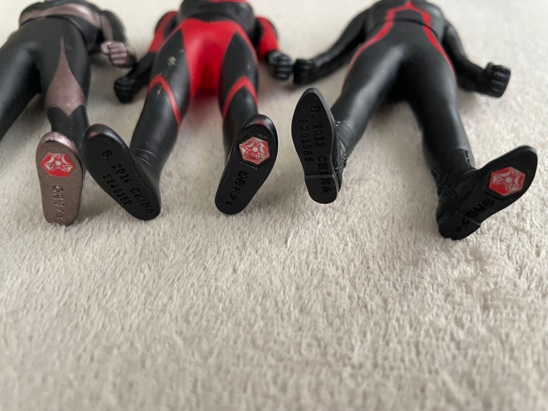 ウルトラマンフィギュア 3体セット ウルトラダーク、セブンダーク、ティガダーク