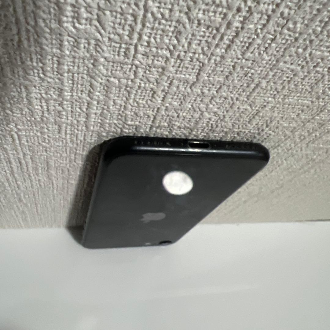 iPhone SE 2 128GB black バッテリー100% SIMフリー