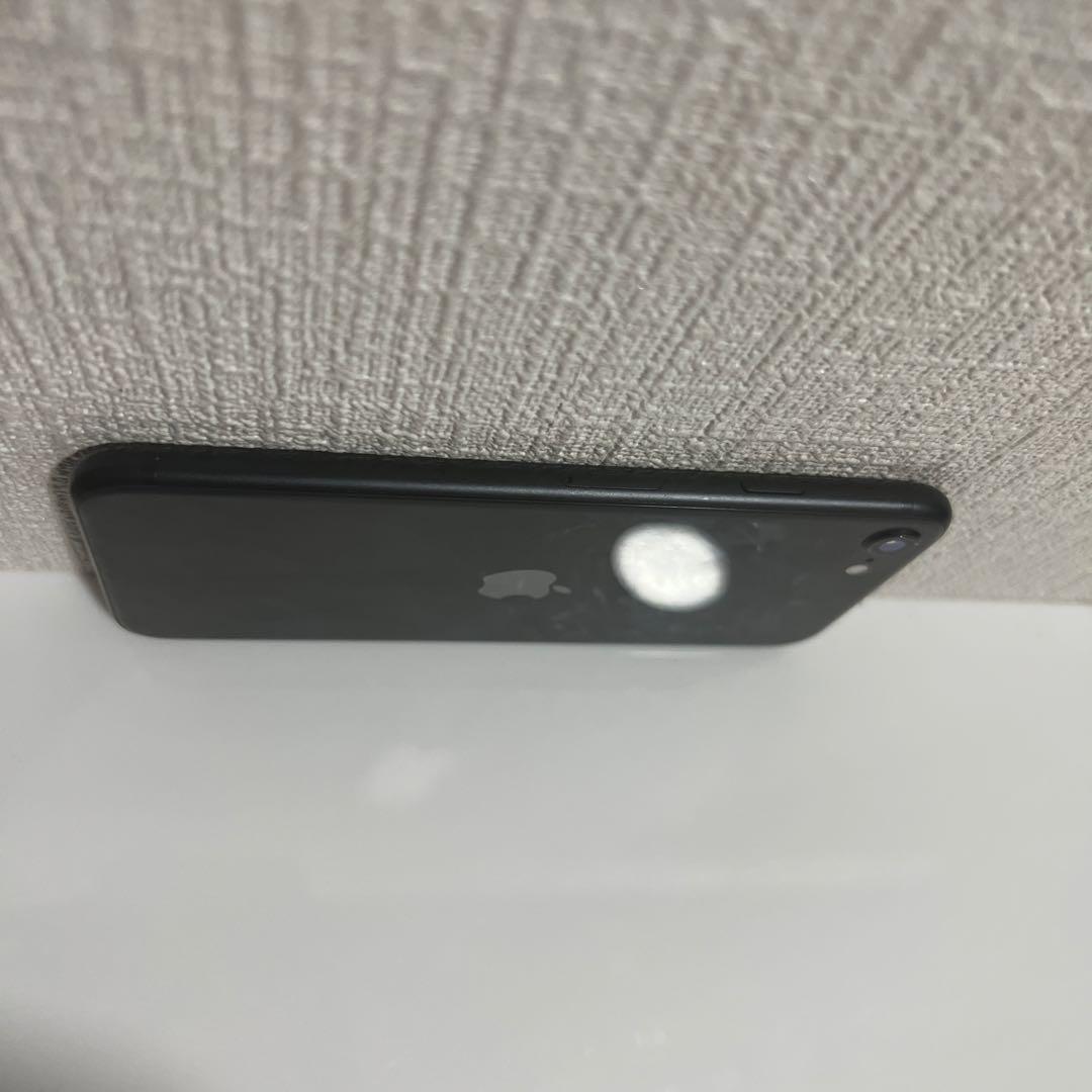 iPhone SE 2 128GB black バッテリー100% SIMフリー