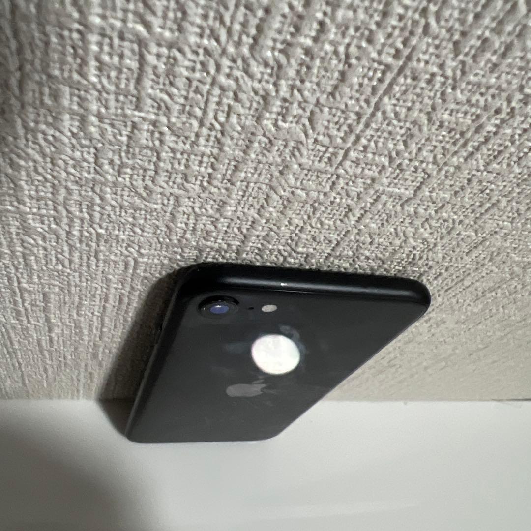 iPhone SE 2 128GB black バッテリー100% SIMフリー