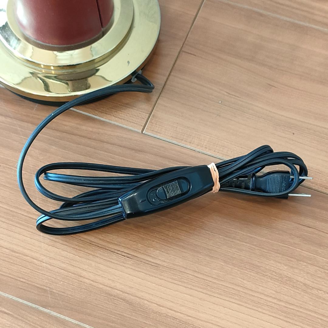 池田製作所　テーブルランプ　支柱レザー張り　 スイングアーム