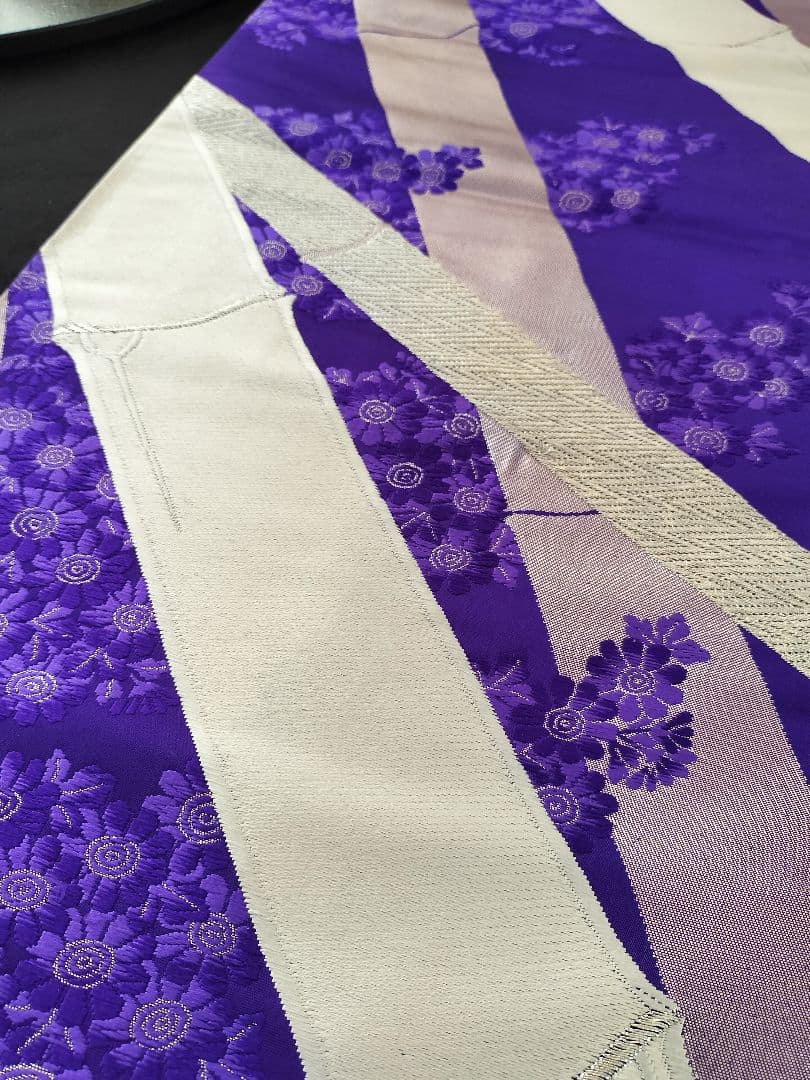 A845★逸品‼️豪華刺繍‼️正絹テーブルランナー2m7cm
