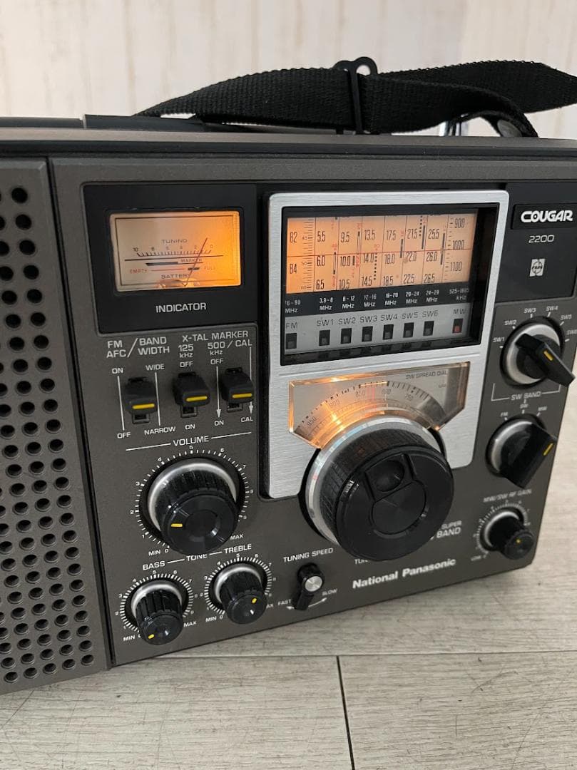 ナショナル クーガー RF-2200 8バンド 動作確認済 ショルダーベルト