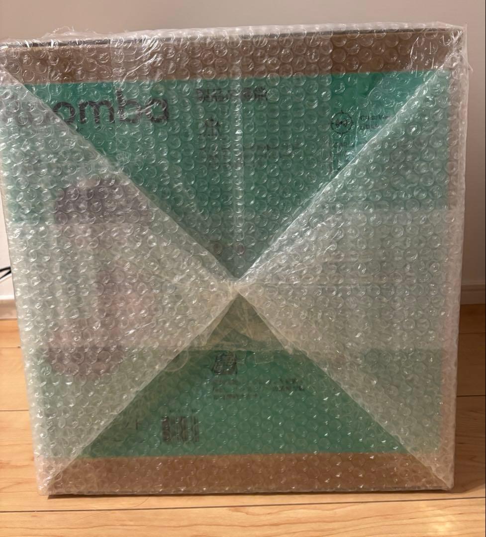 新品ルンバ105 Combo ロボット + AutoEmpty 充電ステーション