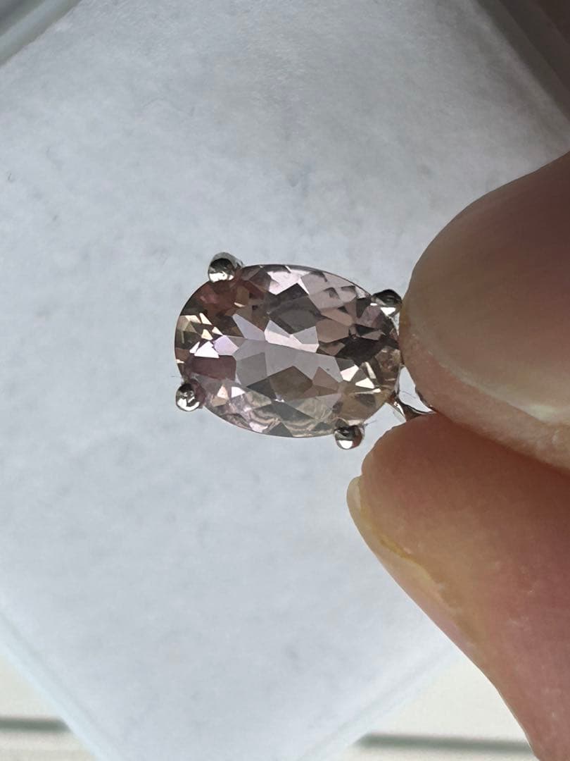 スーパーセール‼️トルマリン　オーバル　シルバーメッキ　ペンダント