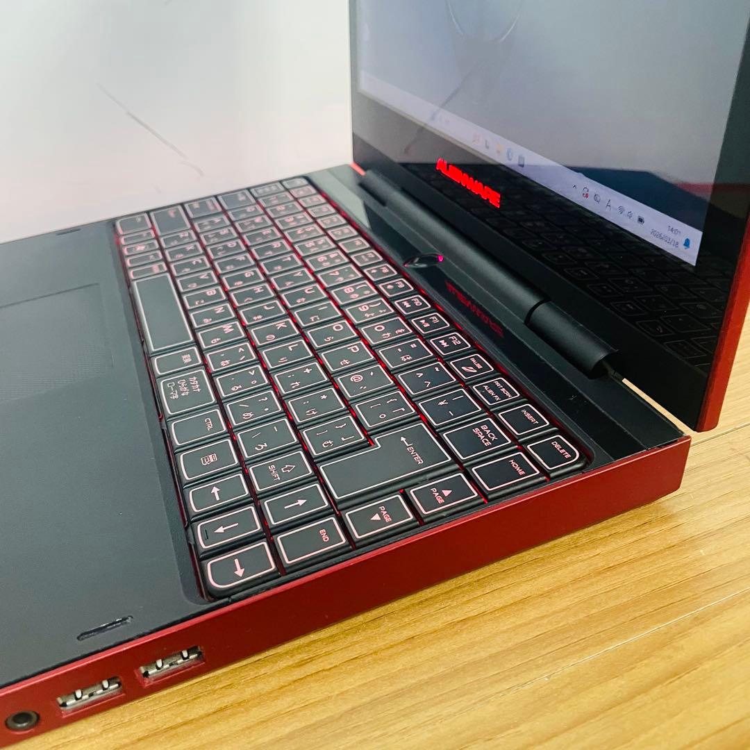 希少ゲーミングモバイルAlienwareエイリアンウェア★i7 SSDメモリ8G