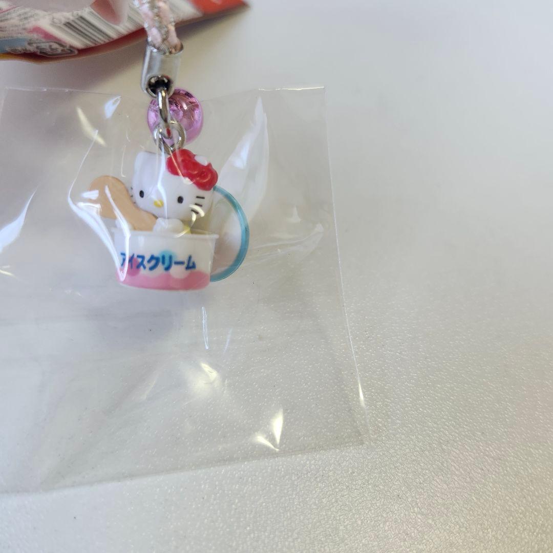 希少 レア ハローキティ アイスクリーム 根付け ストラップ 2006年 平成
