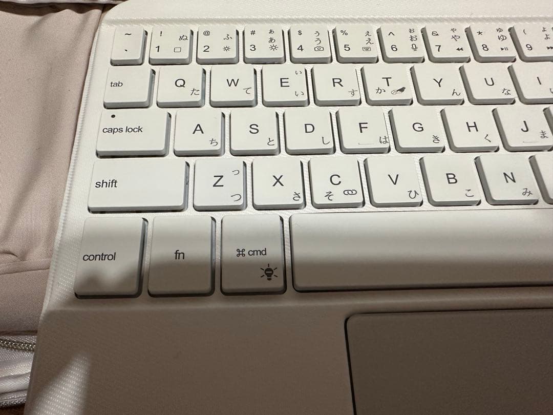 マジックキーボードiPad mini 6/7用 ホワイト