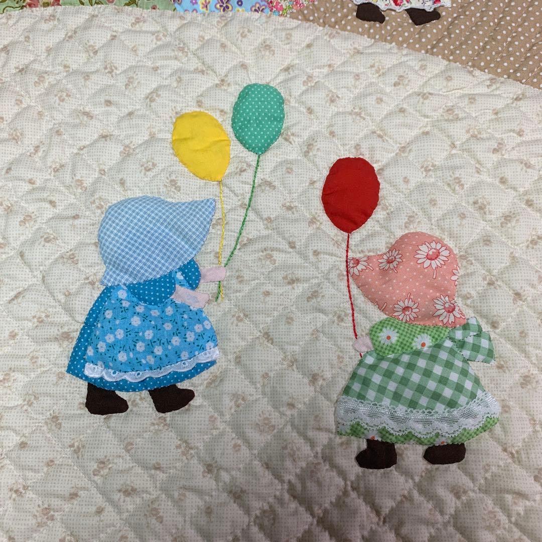 パッチワーク　スーちゃんタペストリー