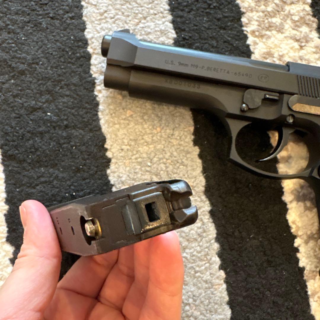 KSC M9 HW ヘビーウェイト　システム7 ガスブローバックピストル