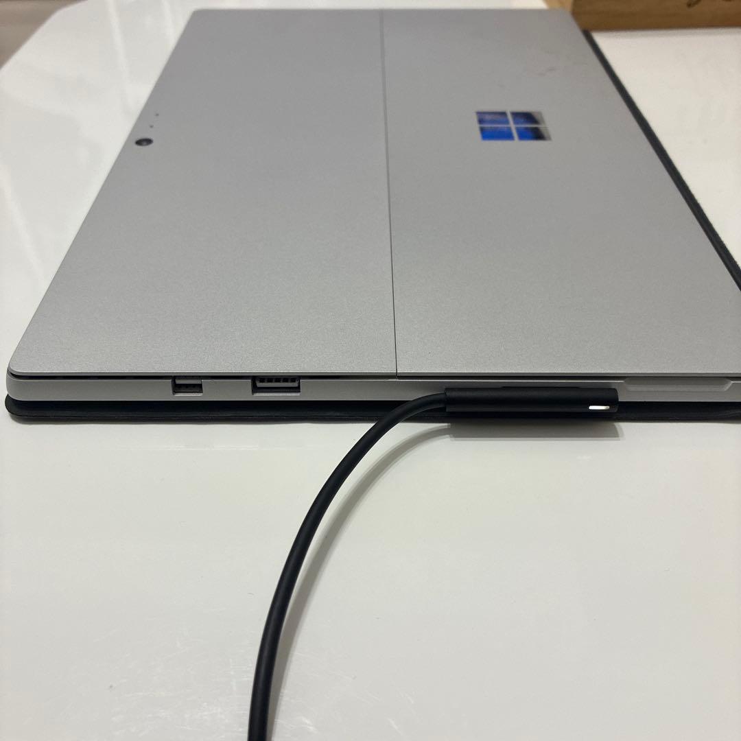 Surface Pro (第5世代)