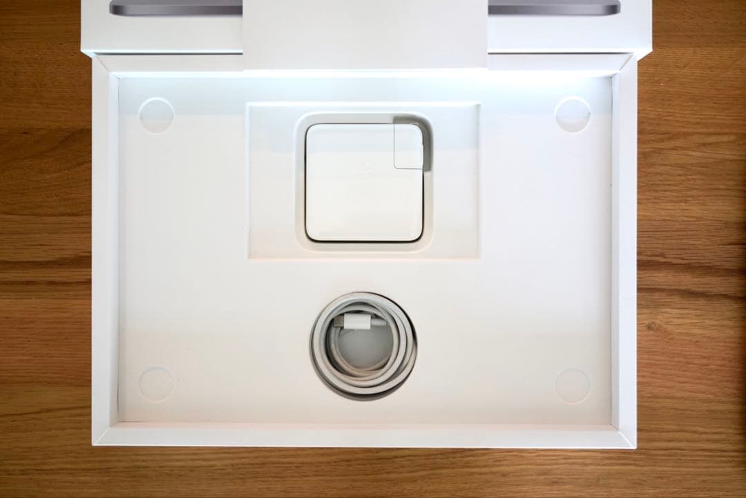 s*a様 【美品！】MacBook Pro マックブックプロ 1TB 16GB