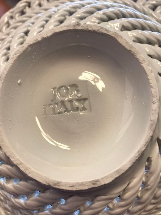 新品未使用JOB ITALY製　陶器　薔薇バスケット