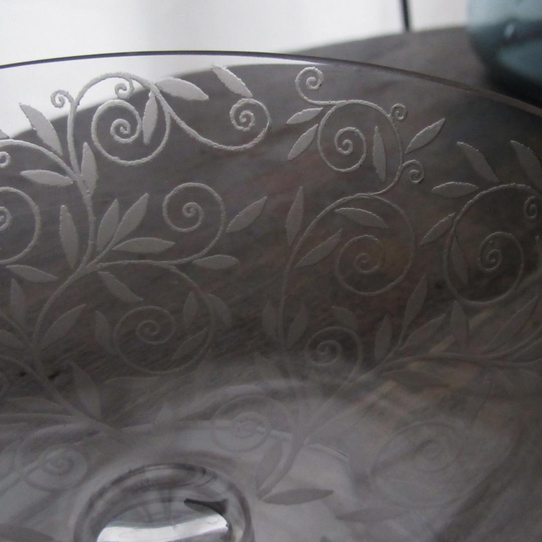 アンティークバカラ　1950年頃「GOLF JUAN」シャンパン