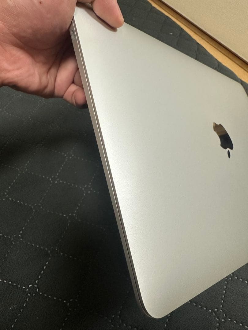 MacBook本体 MacBook Air M1 16G 256SSD