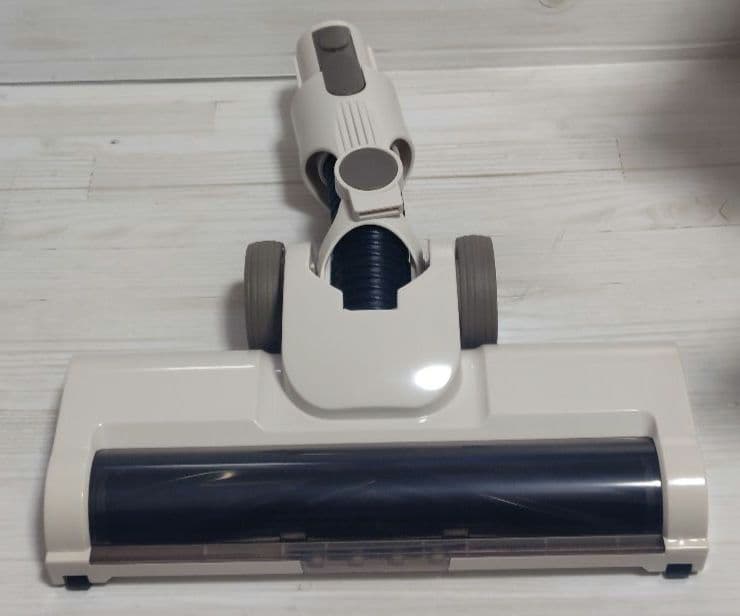 【週末Sale!】コードレス掃除機 超強力吸引・65分連続駆動・完全自立式