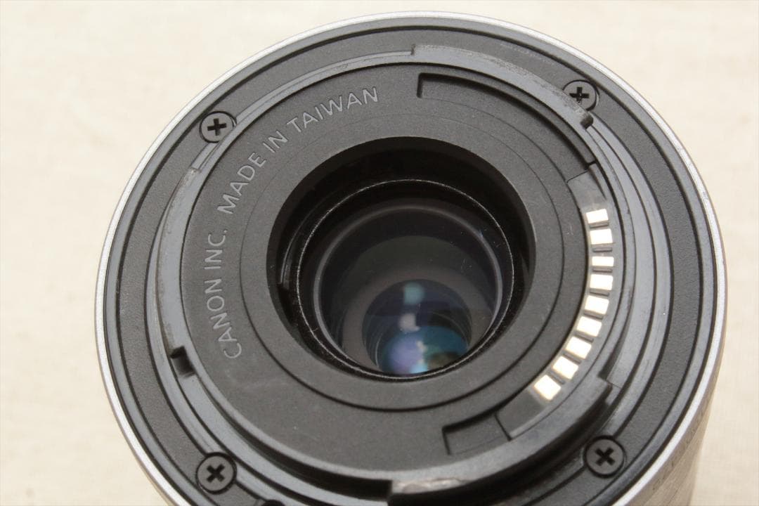 Canon EF-M 55-200mm　望遠ズームレンズ