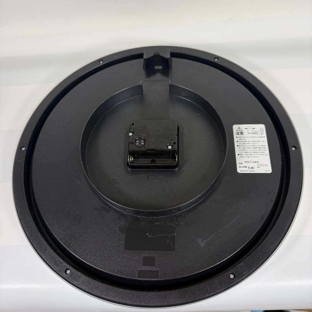 生産終了品　スヌーピー　ピーナッツ　壁掛け　時計　定価8800円　リズム時計