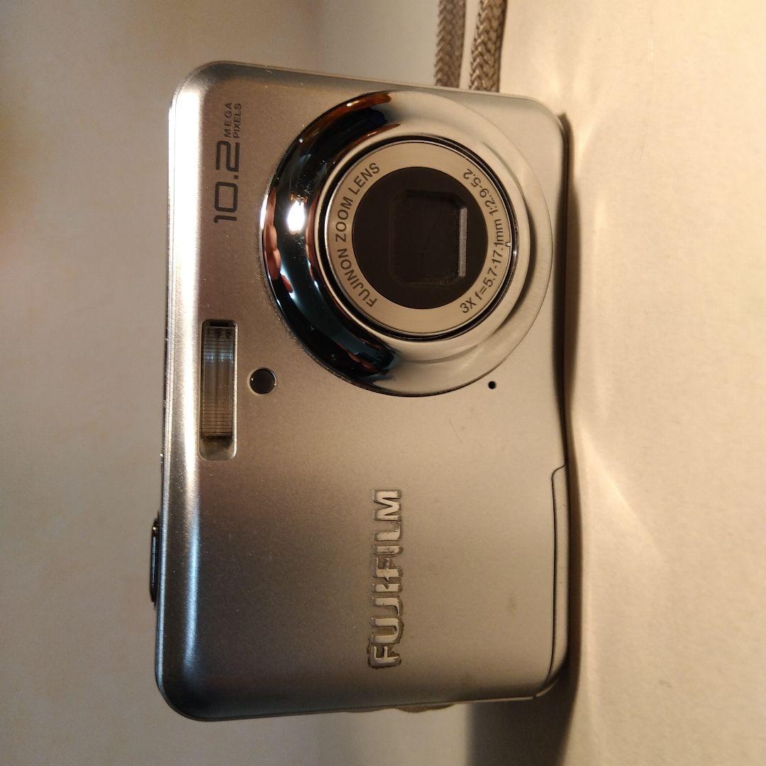 美品 FUJIFILM 10.2MEGA PIXELS コンパクトデジタルカメラ