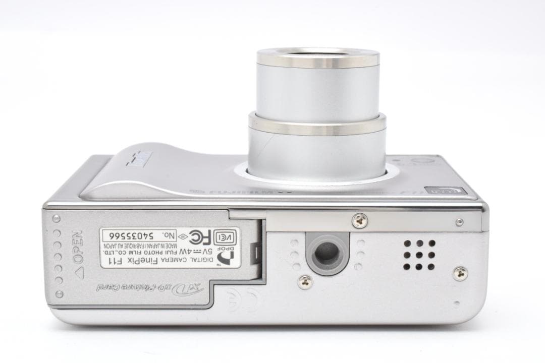 ■ ほぼ新品 ■ フジフィルム　FUJIFILM FinePix F11