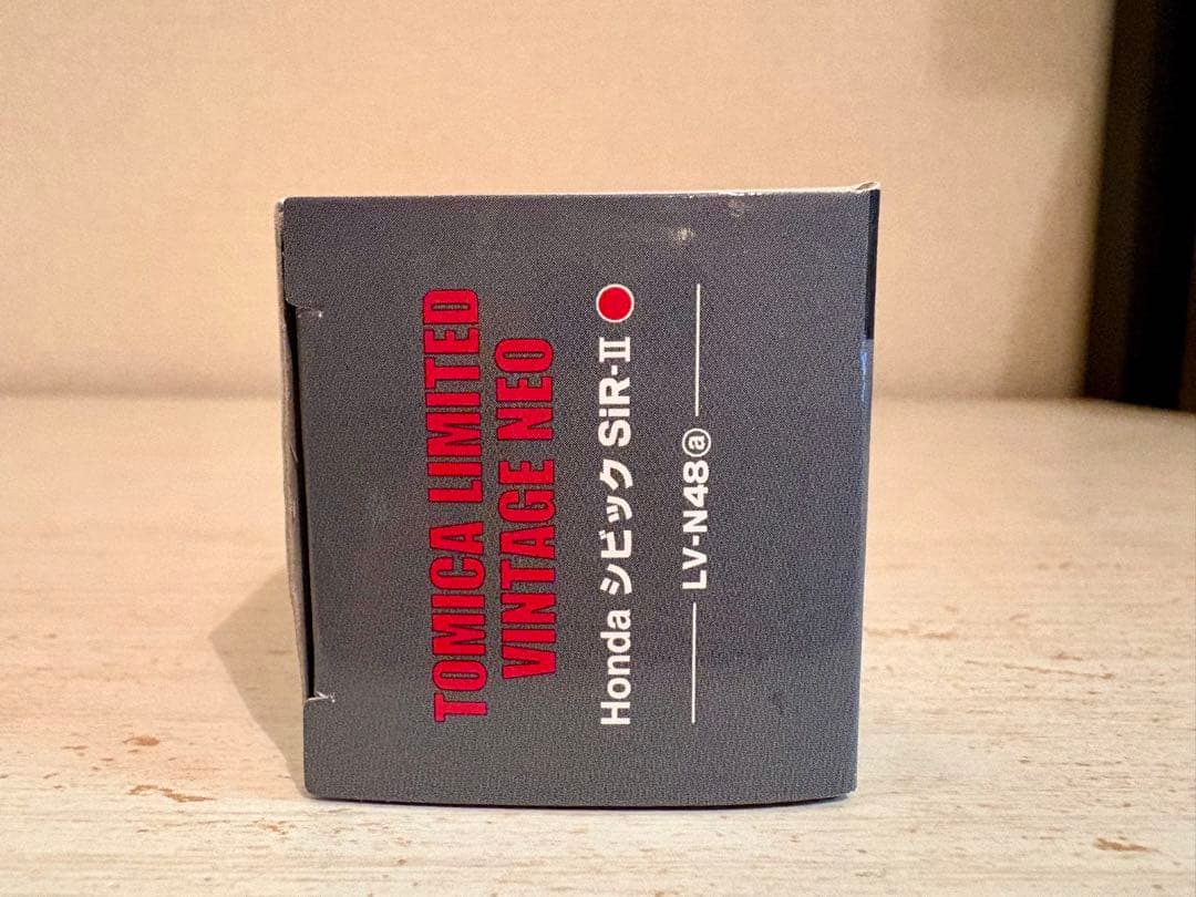 トミカリミテッドヴィンテージ LV-N48 a HONDAシビックSiR-Ⅱ 赤