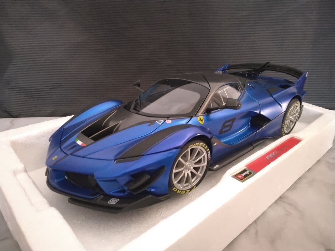 bburago ブラーゴ　フェラーリ　fxx k evo