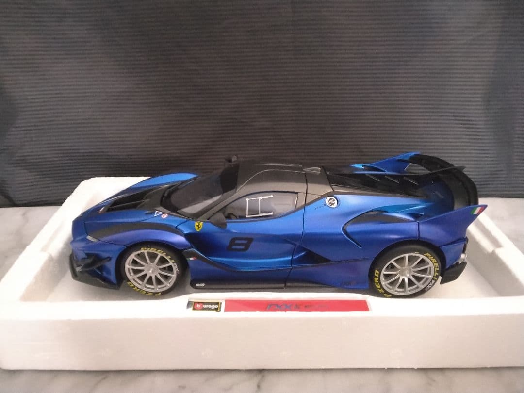bburago ブラーゴ　フェラーリ　fxx k evo