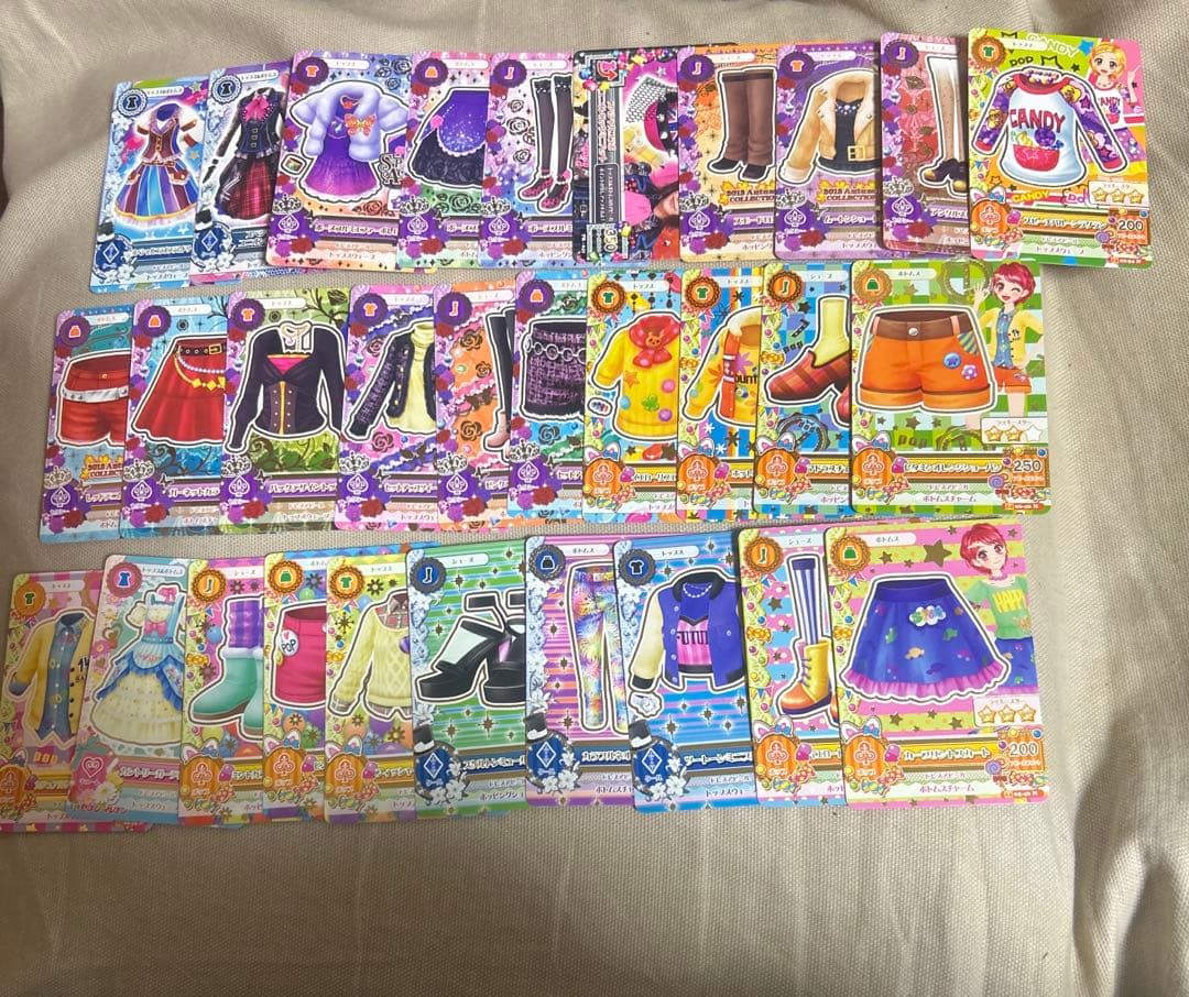 アイカツカード まとめ売り100枚 アイカツグッズ