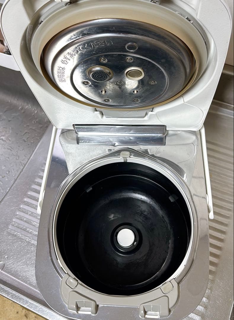 Panasonic SR-PW105 5.5合 可変圧力IH炊飯器 動作品