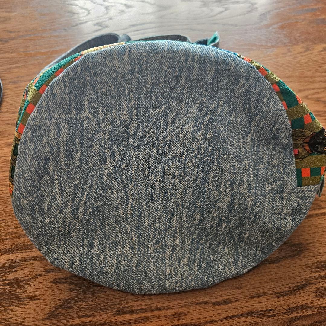 マンナイン生地使用　肩掛けバッグ