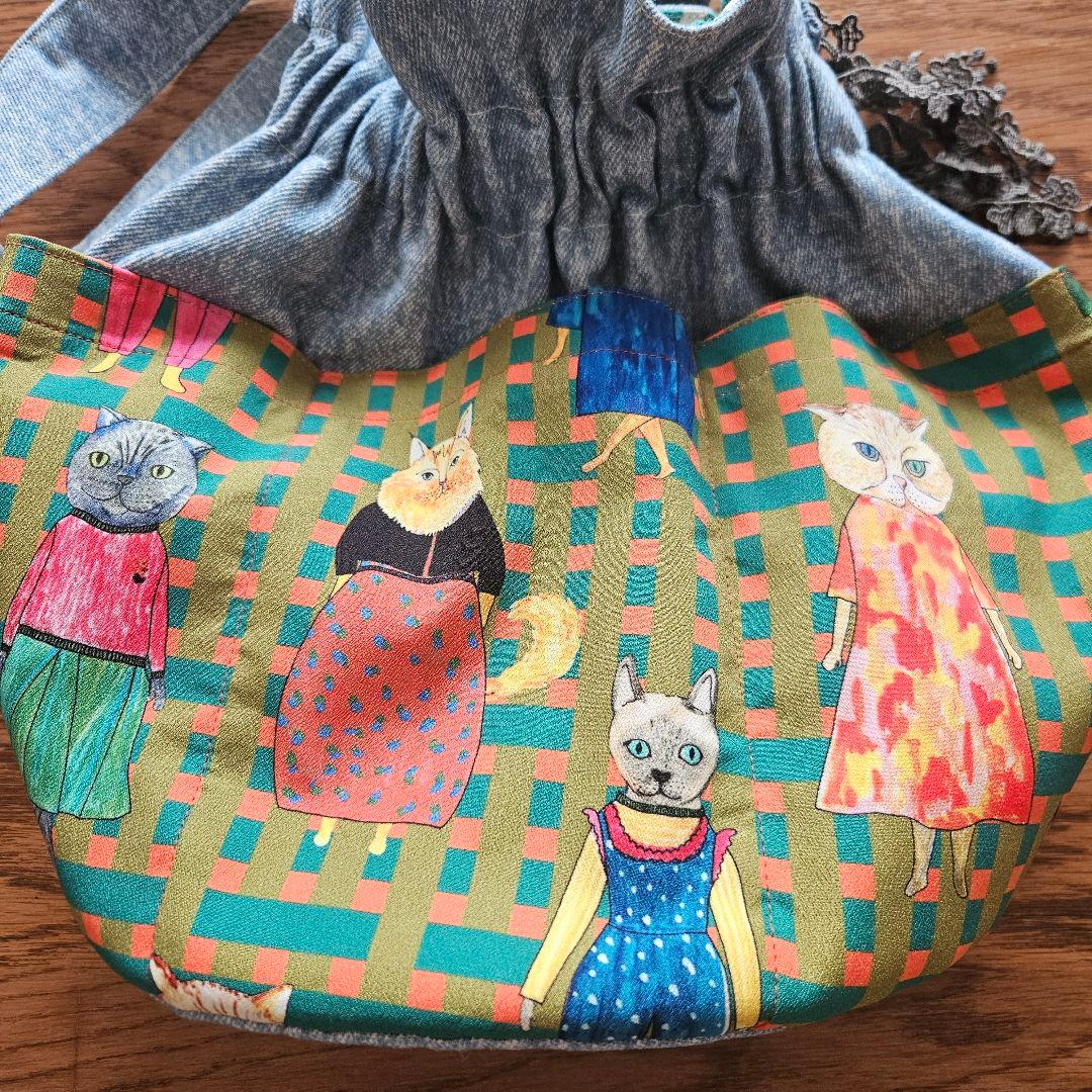 マンナイン生地使用　肩掛けバッグ