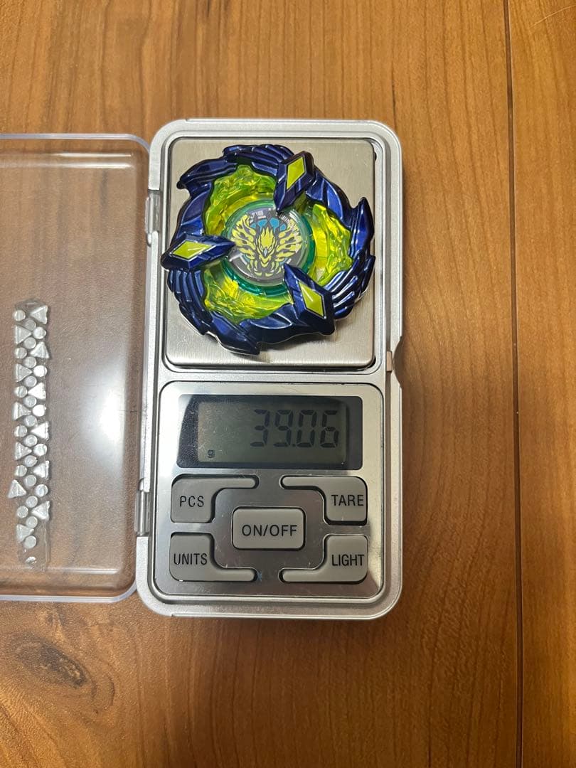 ベイブレードX 開封済み未使用 フェニックスウイング 9-80 DB ネイビー