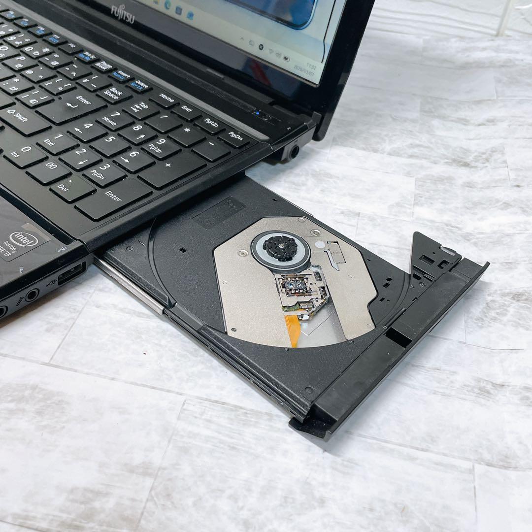 SSD✨起動サクサク❤️Blu-ray ノートパソコン✨オフィス win11