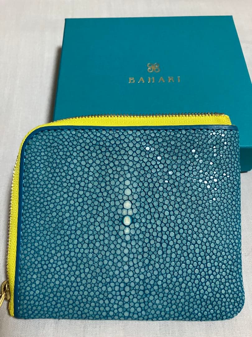 BAHARI マルチケース