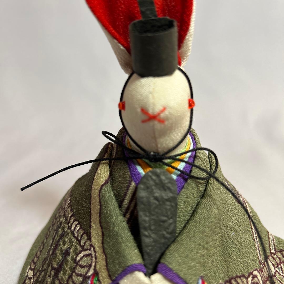 古布で作ったちりめん細工のうさぎのお雛様