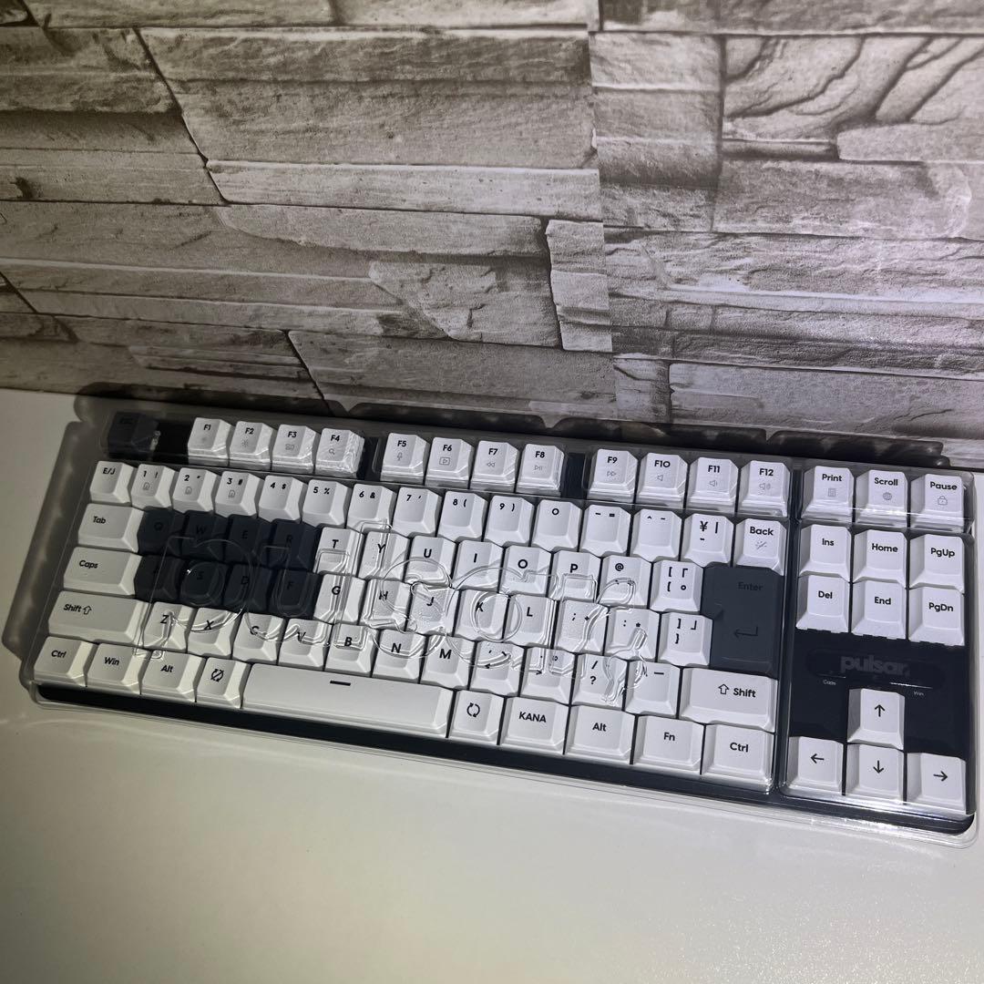 Pulsar Gaming Gears PCMK 2HE TKL キーボード