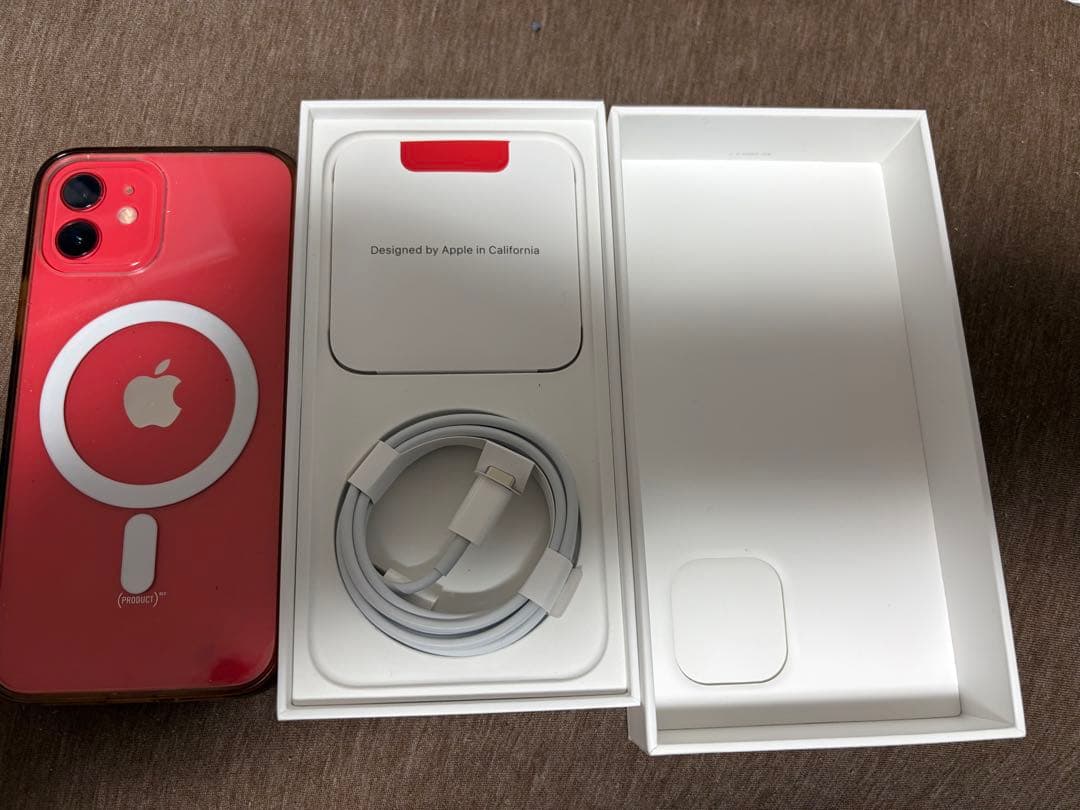 携帯電話本体 iPhone12 256GB RED