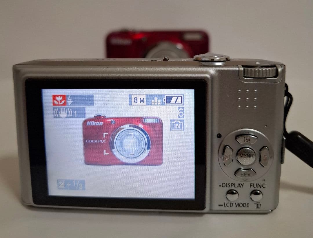 パナソニック Panasonic LUMIX DMC-FX33 デジタルカメラ