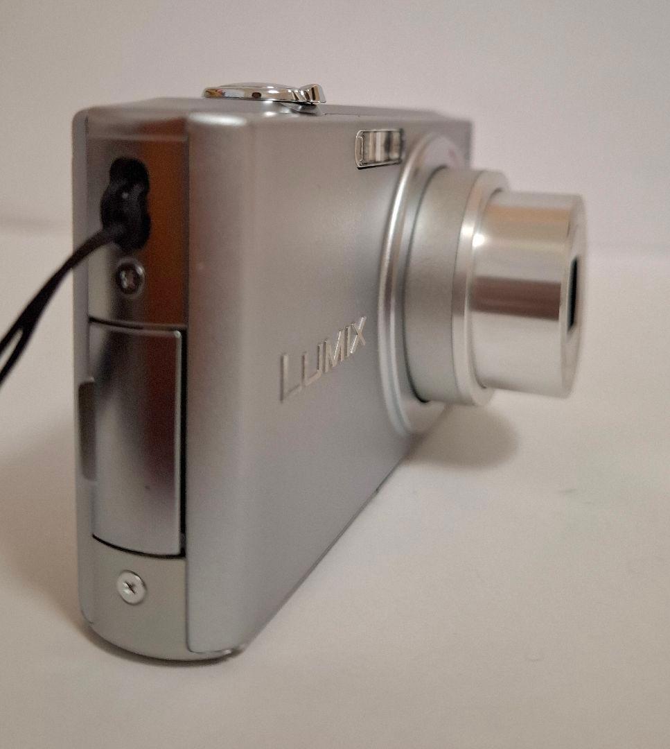 パナソニック Panasonic LUMIX DMC-FX33 デジタルカメラ