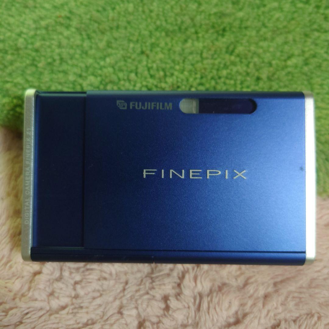 Fujifilm FinePix Z1・コンパクトデジタルカメラ