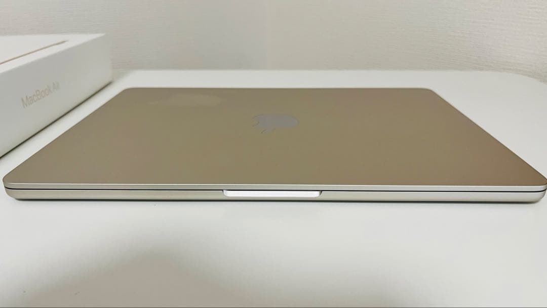 MacBook Air M2 24GB 512GB 13.6inchスターライト