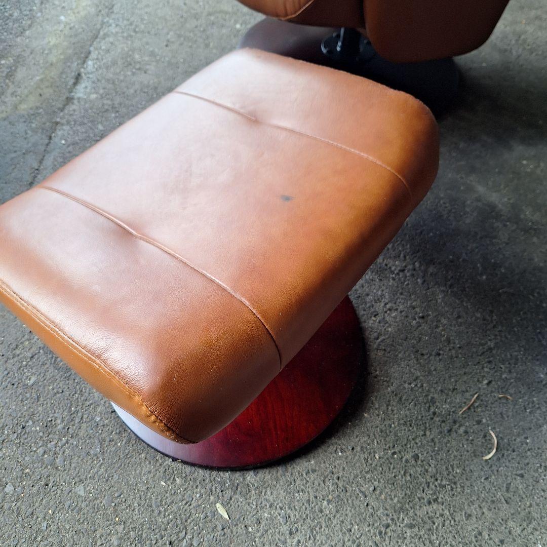 NITORI　ひとりがけソファー　リクライニング　オットマン　本革