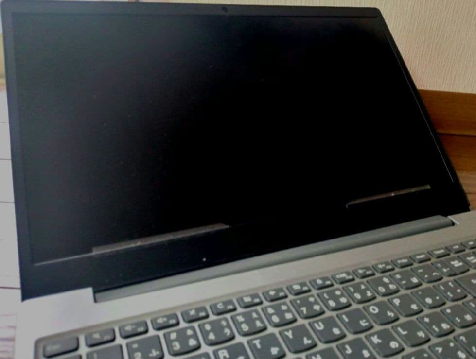 Lenovo ideapad　ノートPC
