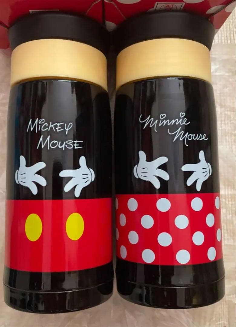新品　ディズニー　ミッキー＆ミニー　ステンレスマグボトル　水筒　300ml ２本