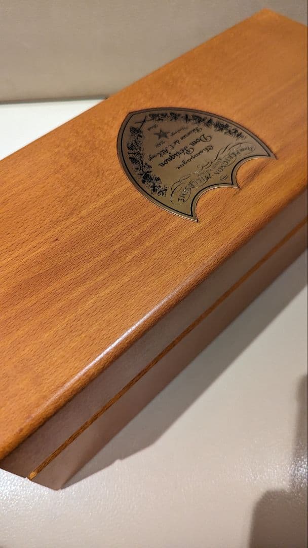 ドンペリニヨンの空き木箱　3箱