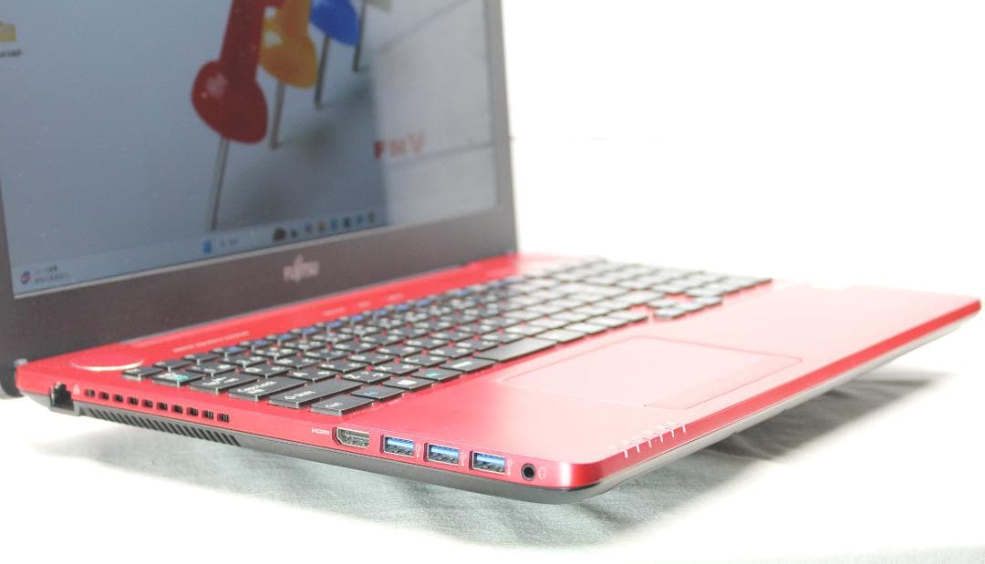 Fujitsu ノートPC i7 6700HQ 16GB SSD　AH53/A3
