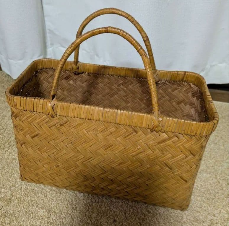 天然素材 かごバッグ 長方形　　インテリア　籠　伝統工芸品　アンティーク